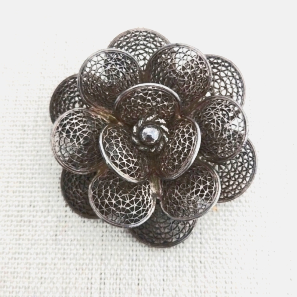 Sterling Silver Filigree Flower Brooch Antique